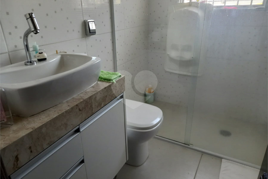 Sobrado à venda com 3 quartos, sendo 1 suíte, em Horto, São Paulo, SP