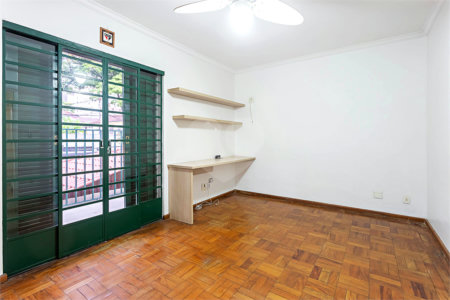 Casa à venda com 3 quartos, sendo 1 suíte, em Chácara Santo Antônio, São Paulo, SP
