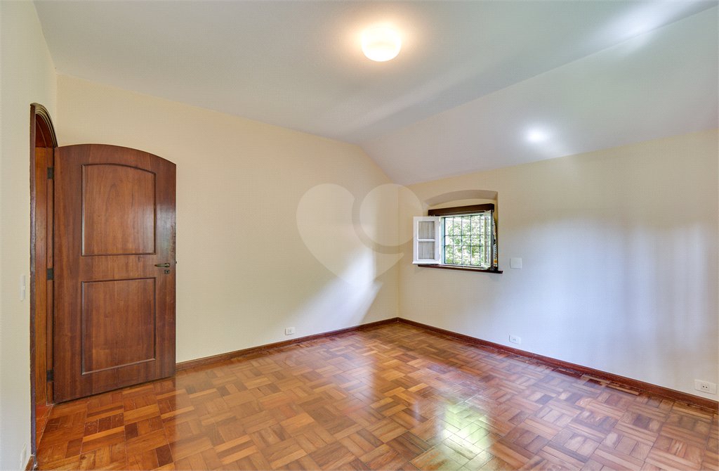 Casa Térrea à venda com 3 quartos em Alto da Boa Vista, São Paulo, SP