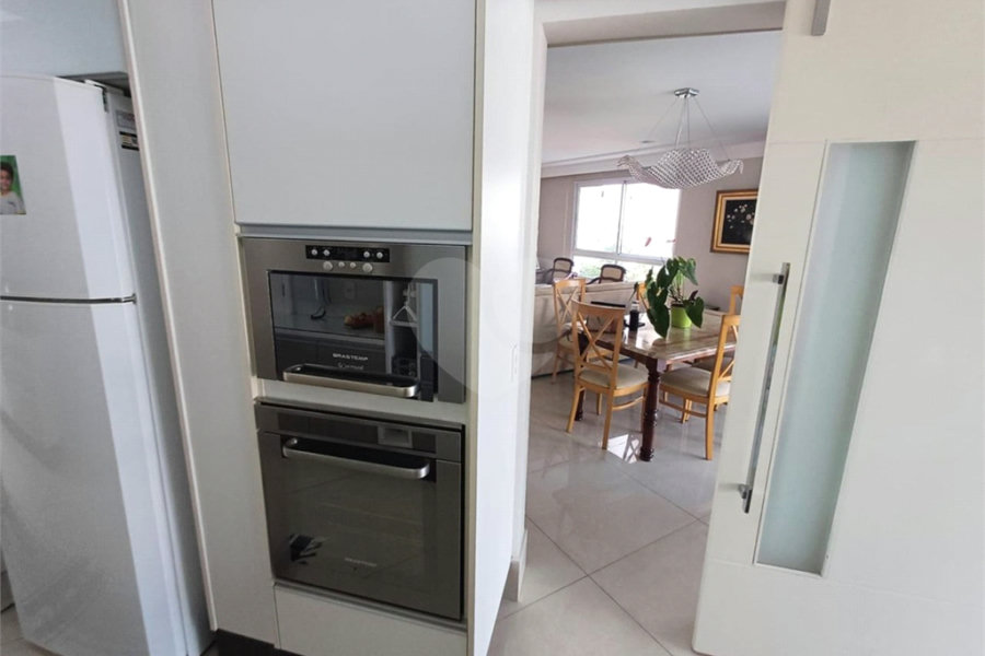 Apartamento à venda com 3 suítes em Santa Teresinha, São Paulo, SP