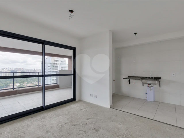Apartamento à venda com 2 quartos, sendo 1 suíte,  em Alto da Boa Vista, São Paulo, SP