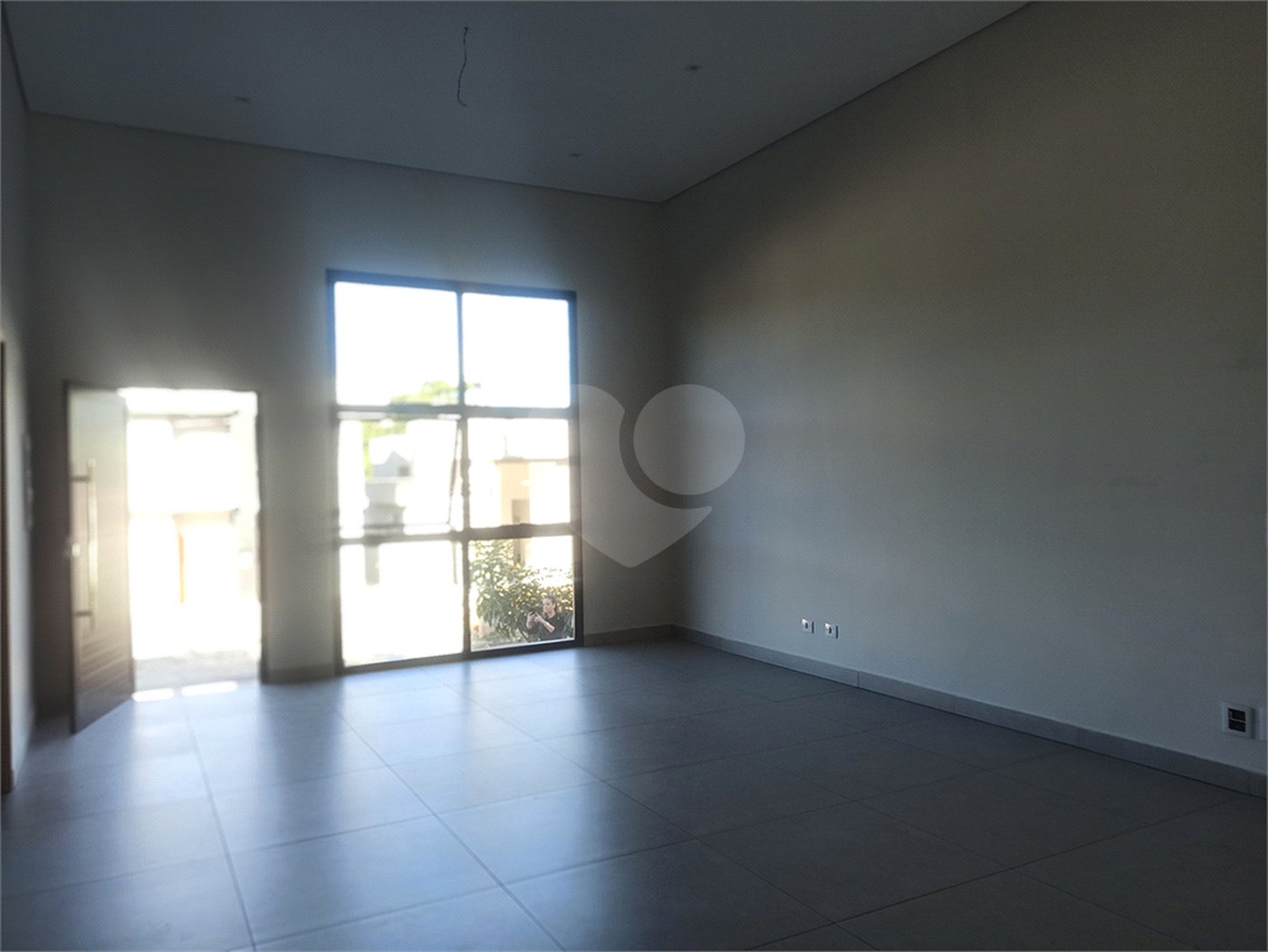 Casa à venda com 3 quartos, sendo 1 suíte, no condomínio Buona Vita, Atibaia - SP