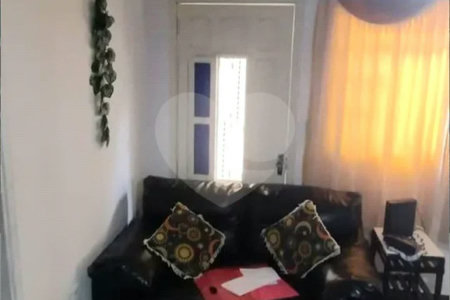 Casa Térrea à venda com 5 quartos em Vila Medeiros, São Paulo, SP