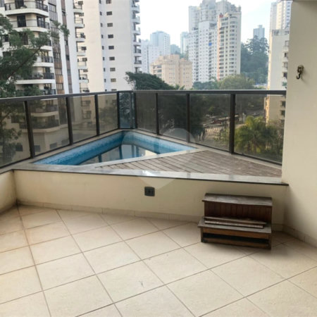 Apartamento à venda com 4 quartos, sendo 3 suítes, em Vila Andrade, São Paulo, SP