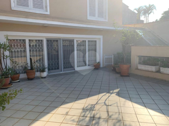 Casa à venda com 3 quartos, sendo 1 suíte,  em Interlagos, São Paulo, SP