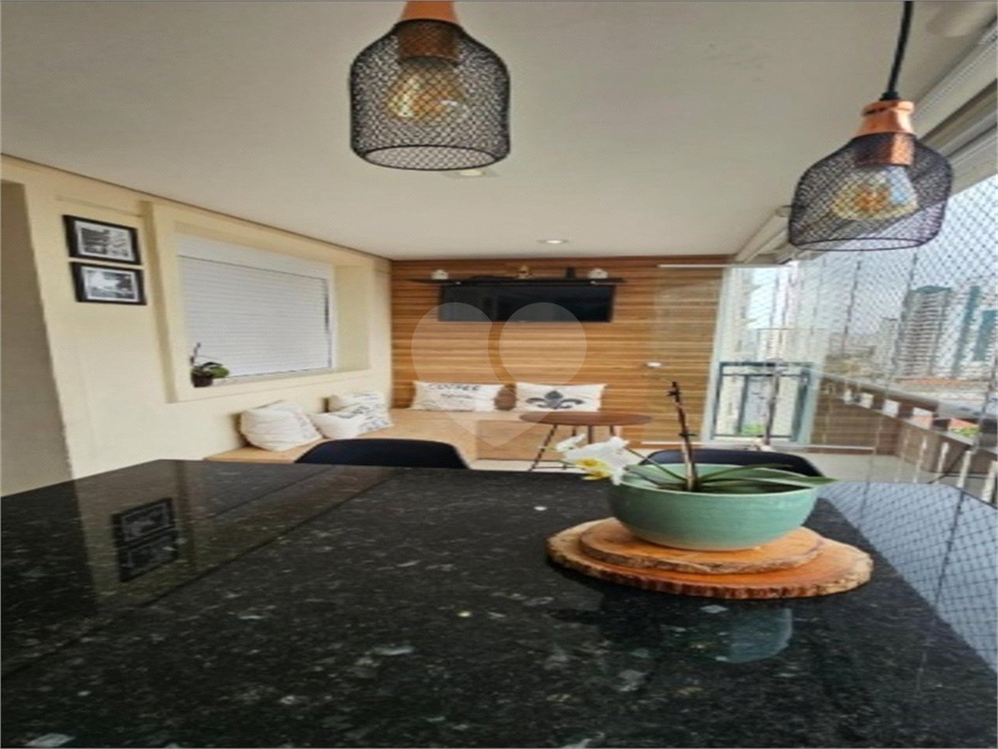 Apartamento à venda com 3 quartos, sendo 1 suíte,  em Vila Regente Feijó, São Paulo, SP