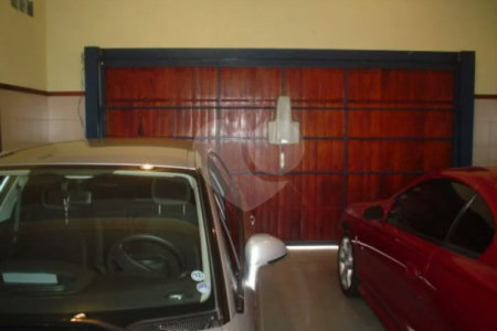 Sobrado à venda com 4 quartos, sendo 3 suítes, em Jardim São Bento, São Paulo, SP