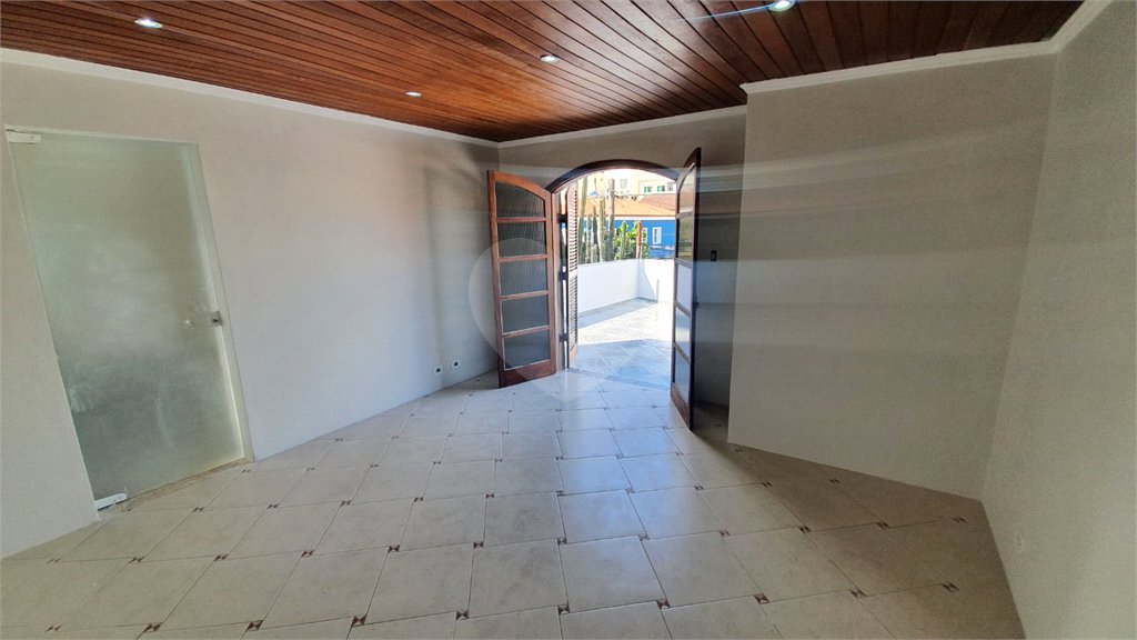 Sobrado à venda com 3 quartos, sendo 1 suíte,  em Horto, São Paulo, SP