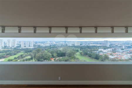 Apartamento à venda com 4 suítes em Vila Sofia, São Paulo, SP