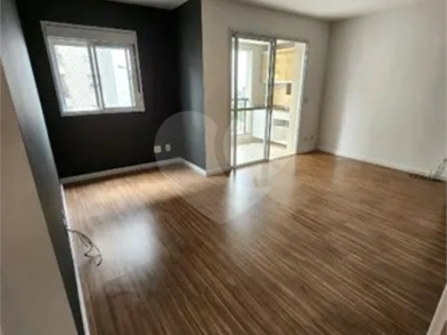 Apartamento à venda com 2 quartos, sendo 1 suíte,  em Morumbi, São Paulo, SP
