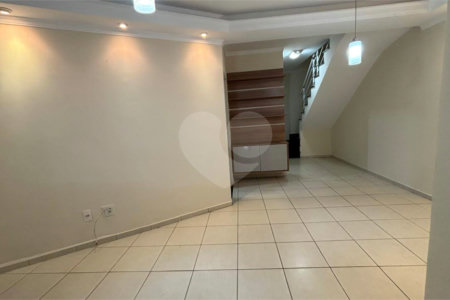 Sobrado à venda com 2 suítes em Vila Cruzeiro, São Paulo, SP