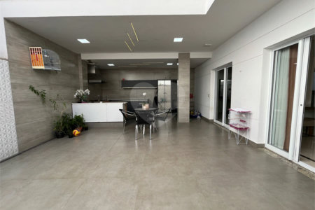 Casa à venda com 3 suítes no condomínio Reserva Nova Cantareira, São Paulo - SP