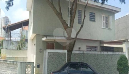 Sobrado à venda com 3 quartos, sendo 1 suíte,  em Vila do Bosque, São Paulo, SP
