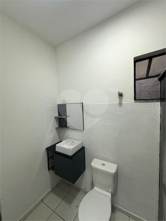 Casa Térrea à venda com 3 quartos, sendo 1 suíte,  em Vila Suissa, Mogi das Cruzes, SP