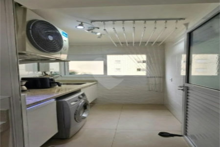 Apartamento à venda com 3 quartos, sendo 1 suíte,  em Vila Regente Feijó, São Paulo, SP