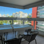 Apartamento à venda ou para alugar com 3 quartos, sendo 1 suíte,  em Riviera de São Lourenço, Bertioga, SP
