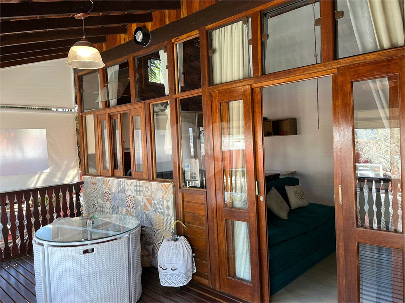 Casa Térrea à venda com 5 quartos, sendo 3 suítes,  em Vila Oliveira, Mogi das Cruzes, SP
