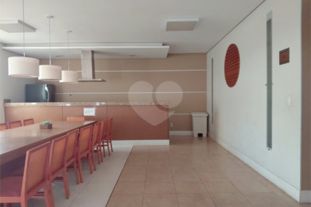 Apartamento à venda com 3 quartos, sendo 1 suíte, em Lapa, São Paulo, SP