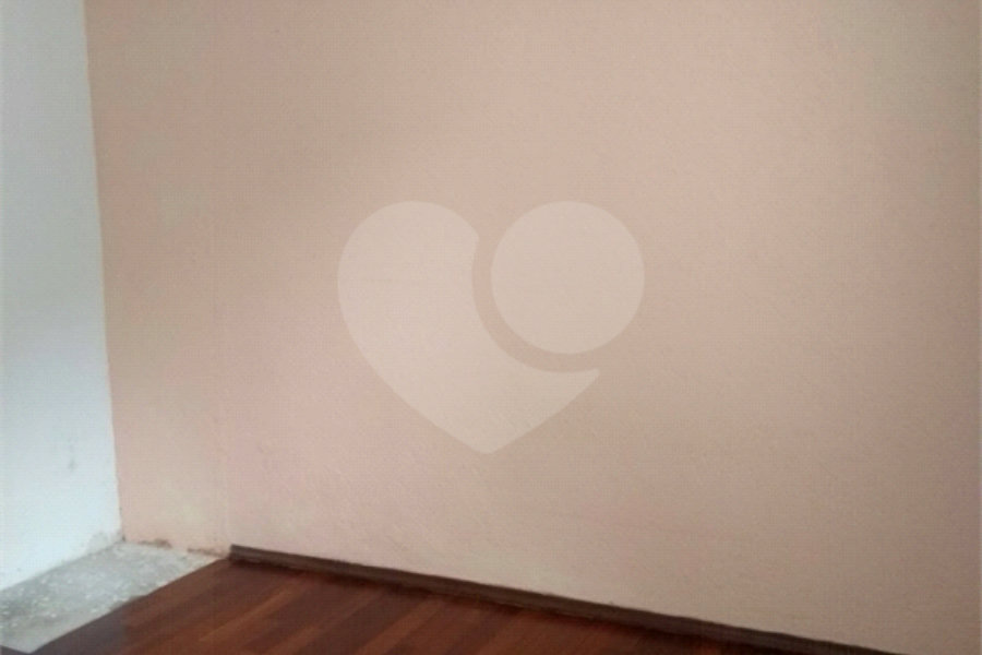 Sobrado à venda com 3 quartos em Tremembé, São Paulo, SP