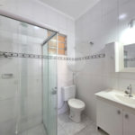 Casa à venda com 3 quartos, sendo 2 suítes, em Jardim Santo Antônio, Valinhos, SP