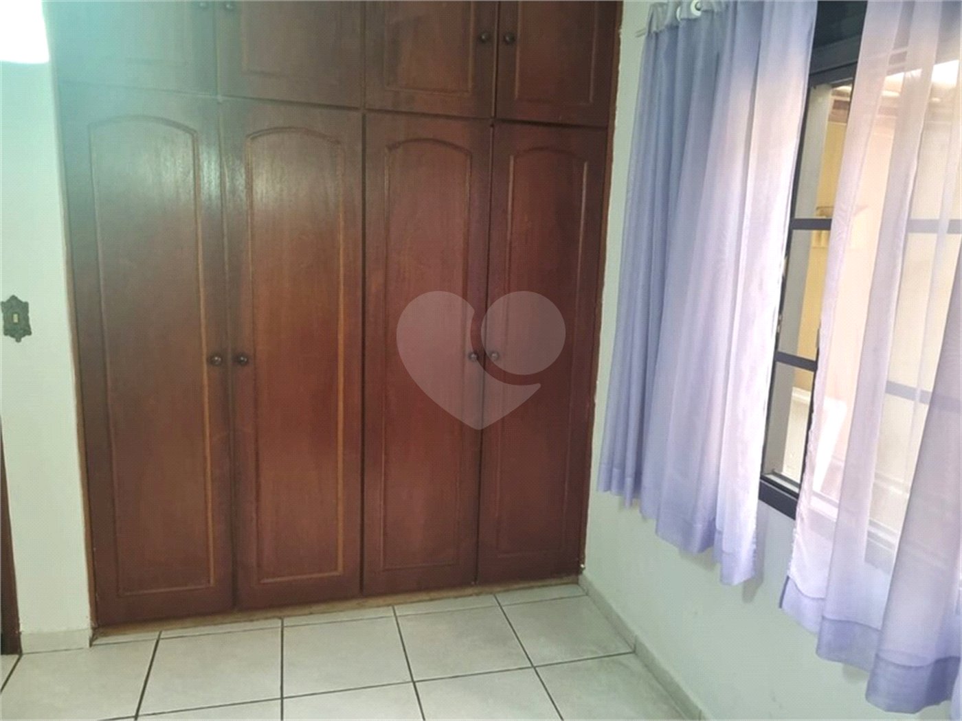 Casa à venda ou para alugar com 5 quartos, sendo 2 suítes,  em Jardim Europa, Sorocaba, SP