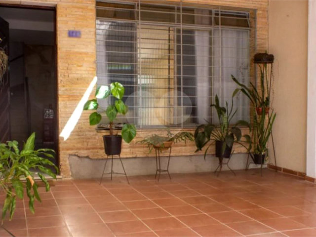 Sobrado à venda com 2 quartos em Santana, São Paulo, SP