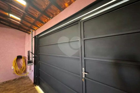 Casa à venda com 3 quartos, sendo 1 suíte, em Vila Maria Isabel, Itapetininga, SP