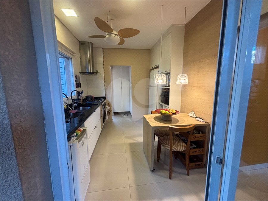 Casa à venda com 3 suítes no condomínio Residencial Chácara Ondina, Sorocaba - SP