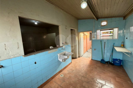 Casa à venda com 2 quartos no Centro, Salto, SP