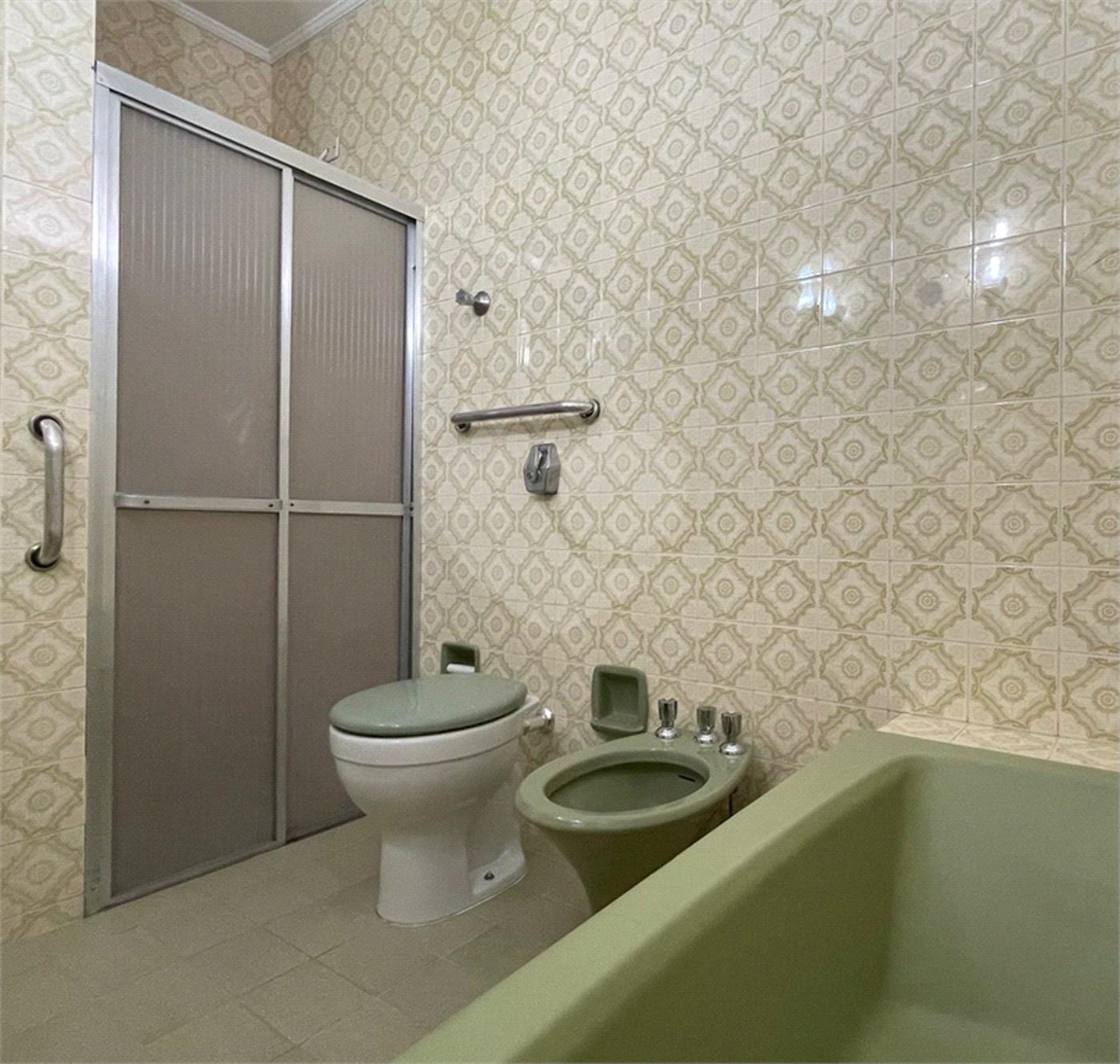 Sobrado para alugar com 3 quartos, sendo 2 suítes, em Itaim Bibi, São Paulo, SP