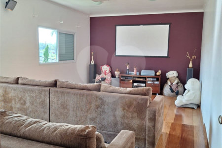 Casa à venda com 4 suítes no condomínio Bougainville, Peruíbe - SP