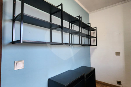 Sobrado à venda com 3 quartos, sendo 1 suíte,  em Vila Constança, São Paulo, SP