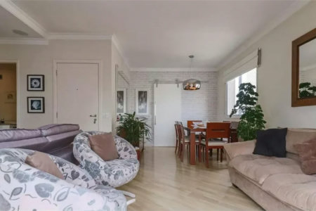 Apartamento à venda com 3 suítes em Vila Ipojuca, São Paulo, SP