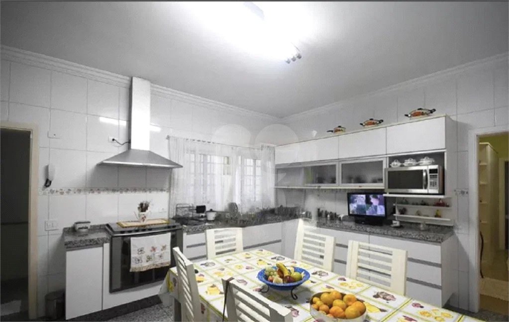 Casa à venda com 5 suítes em Jardim Londrina, São Paulo, SP
