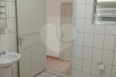 Casa Térrea à venda com 5 quartos em Barra Funda, São Paulo, SP