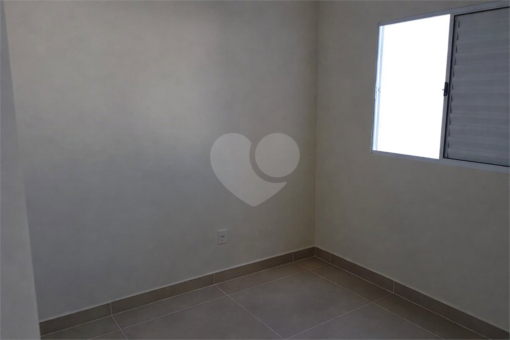 Apartamento à venda com 2 quartos em Lopes de Oliveira, Sorocaba, SP