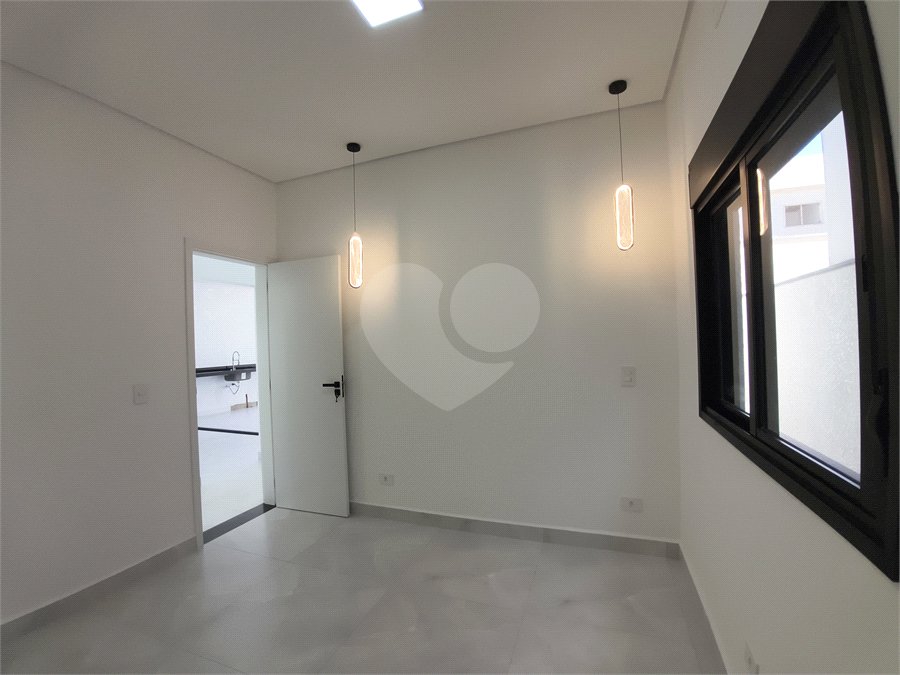 Casa à venda com 3 suítes no condomínio Campos do Conde I e II, Sorocaba - SP