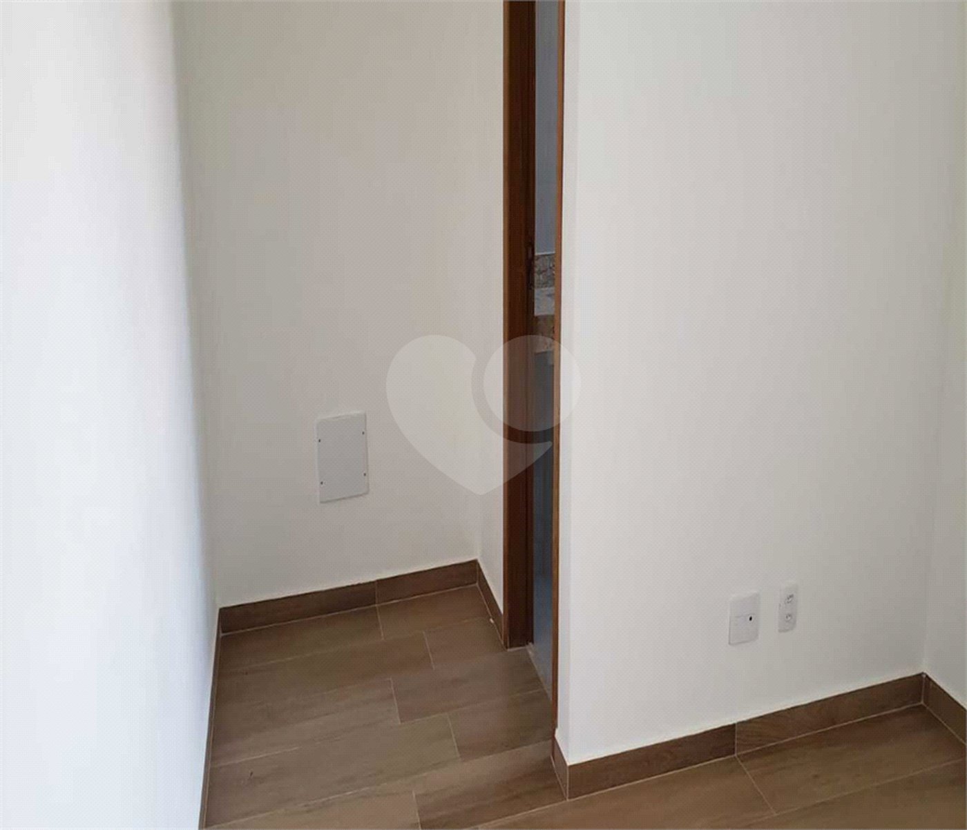 Sobrado à venda com 3 quartos, sendo 1 suíte, em Vila Romero, São Paulo, SP