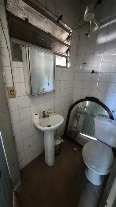 Casa à venda com 2 quartos em Conjunto Residencial Butantã, São Paulo, SP