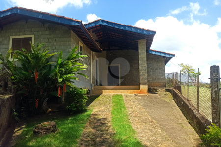 Sítio à venda com 13 quartos, sendo 4 suítes,  em Portão, Atibaia, SP