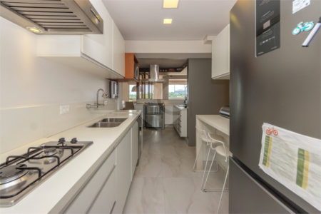 Cobertura à venda com 3 quartos, sendo 2 suítes,  em Vila Progredior, São Paulo, SP