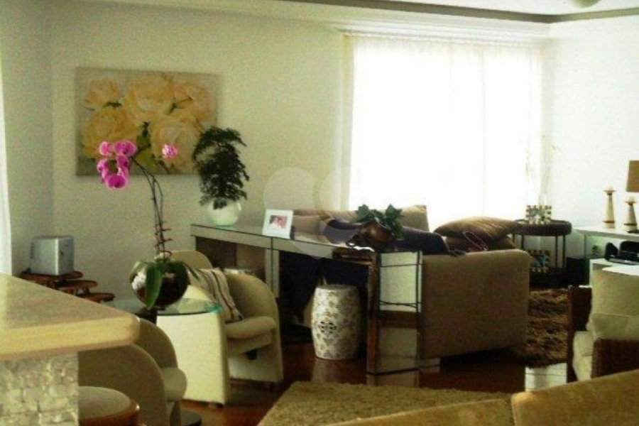 Apartamento à venda com 4 quartos, sendo 2 suítes, em Santana, São Paulo, SP