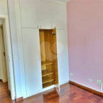 Apartamento à venda com 4 quartos, sendo 3 suítes,  em Vila Andrade, São Paulo, SP