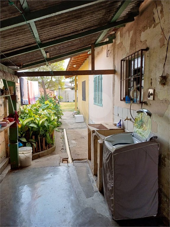 Casa à venda com 2 quartos em Vila Bernadotti, Mogi das Cruzes, SP