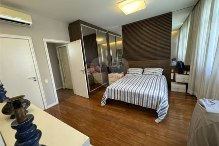 Cobertura à venda com 5 quartos, sendo 3 suítes, em Ipanema, Rio de Janeiro, RJ