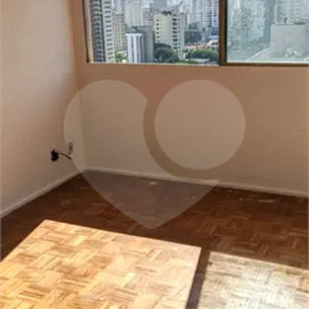 Apartamento à venda com 4 quartos, sendo 1 suíte, em Vila Olímpia, São Paulo, SP