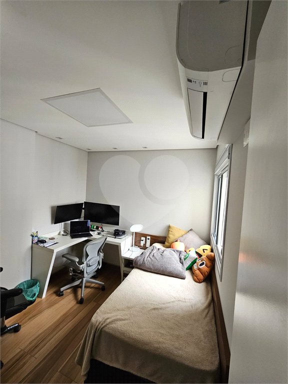 Apartamento à venda com 3 quartos, sendo 1 suíte,  em Jardim Caboré, São Paulo, SP