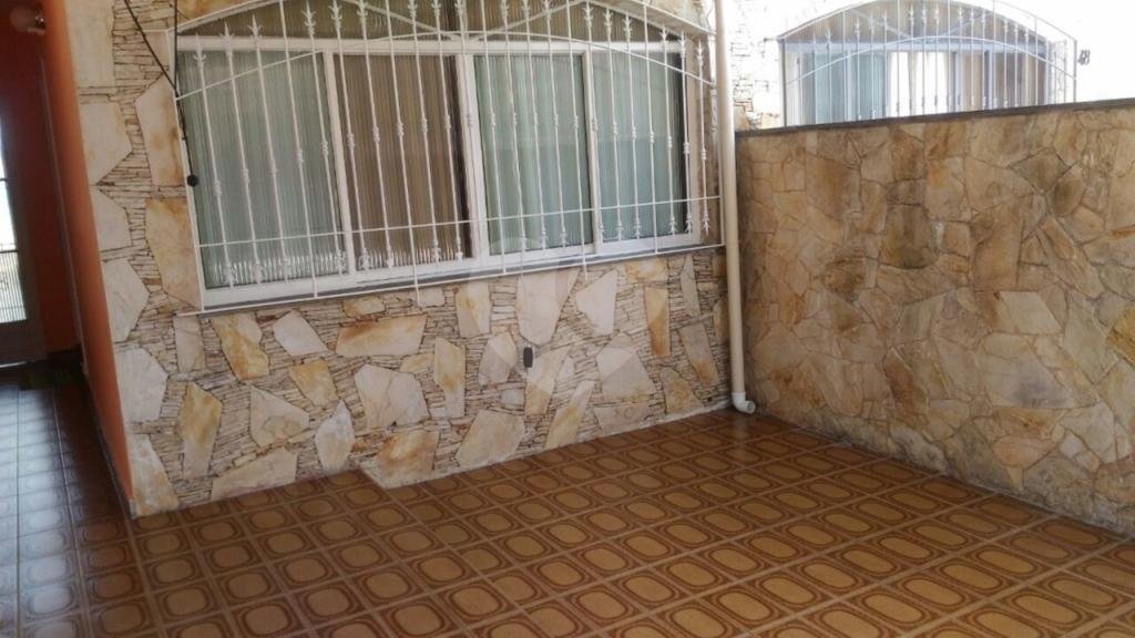 Sobrado à venda com 3 quartos, sendo 1 suíte, em Tremembé, São Paulo, SP