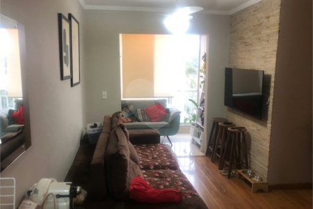 Apartamento à venda com 3 quartos, sendo 1 suíte,  em Jardim Amaralina, São Paulo, SP