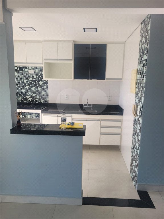Apartamento à venda com 2 quartos, sendo 1 suíte, em Vila Teixeira, Salto, SP
